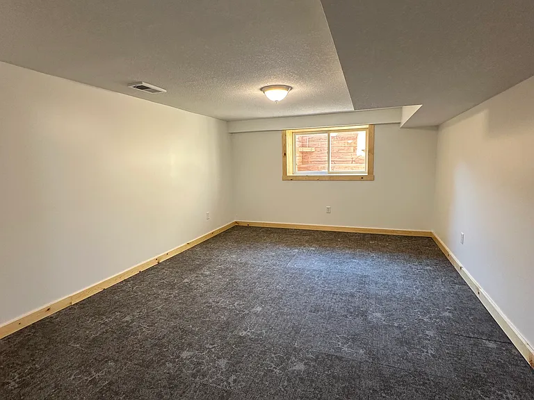 11770 Dellwood Rd N — Photo 25