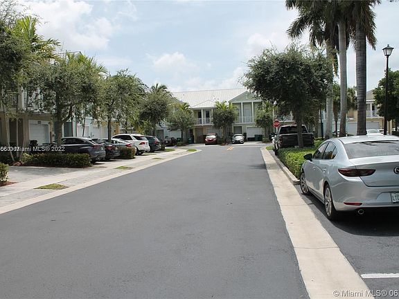 2nd image of 10770 NW 74th Ln #10770