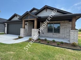 20100 Woodrock St, Harrah, OK 73045