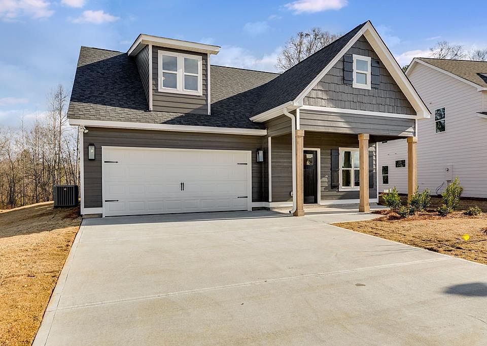 1st image of 129 Kingston Cir