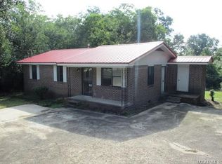 1702 Auburn St, Tuskegee, AL 36083
