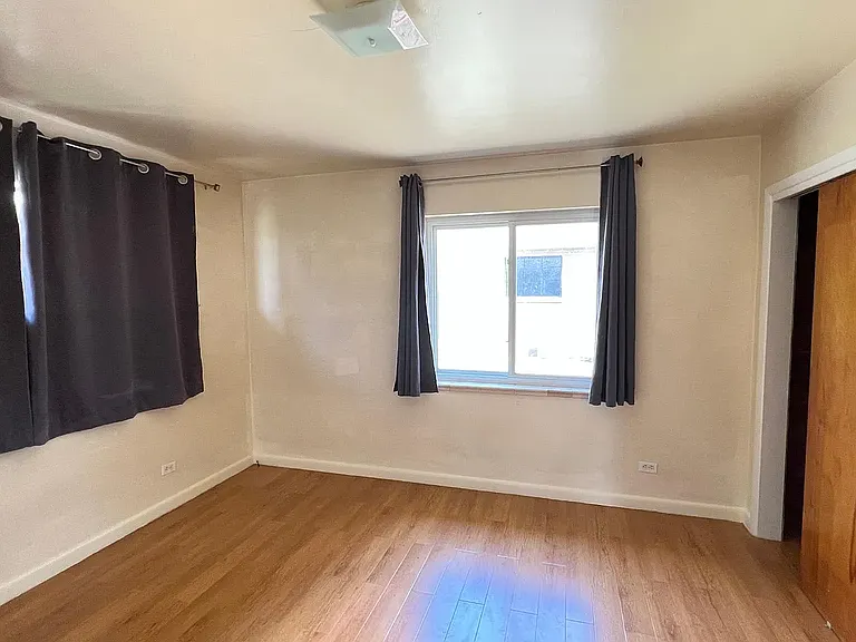 2225 W Ohio Ave — Photo 15