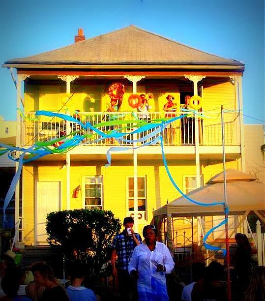 1st image of 9615 Rockaway Beach Blvd