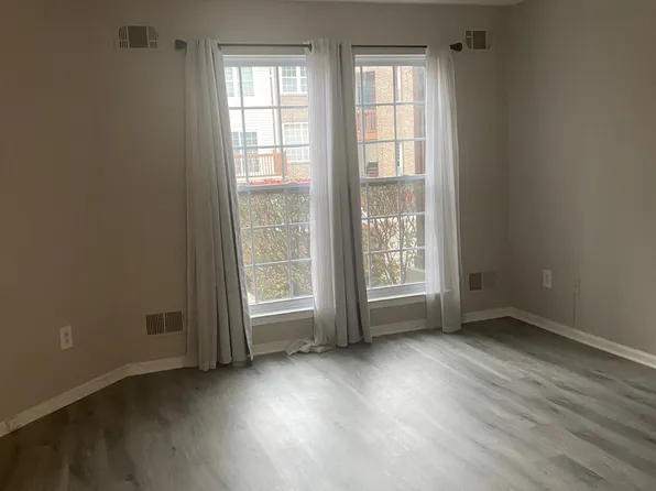 1478 Westgate Drive image 14 of 15