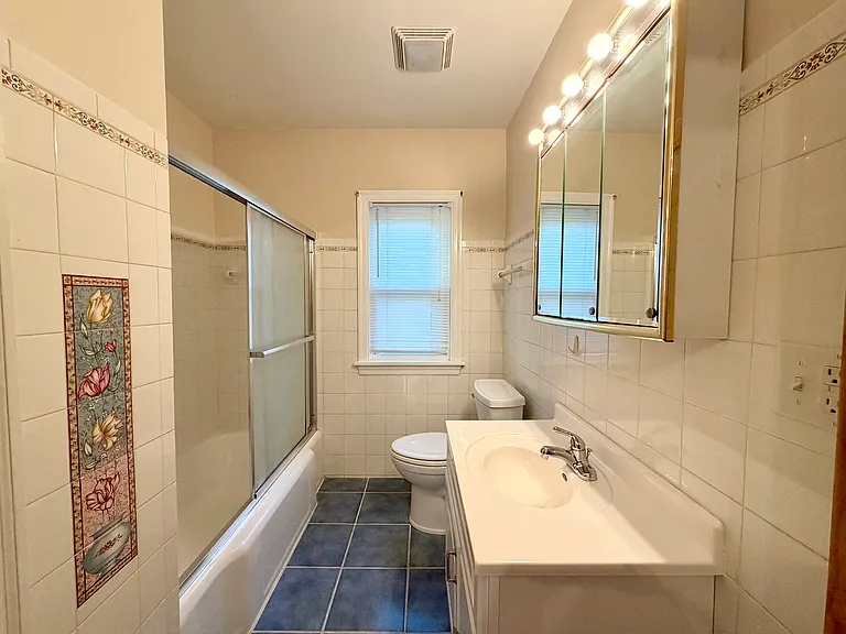 136 E Hazel Dell — Photo 23