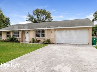 524 SW Buswell Ave, Port Saint Lucie, FL 34983