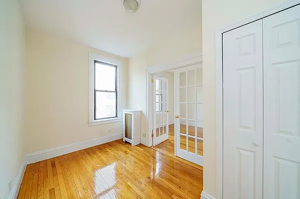 Rented by Douglas Elliman | media 5