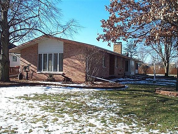 3rd image of 2050 171st St