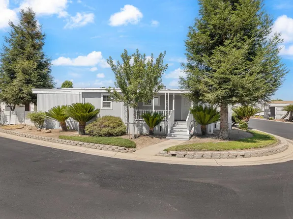 371 Bethel Ave Space 74, Sanger, CA 93657