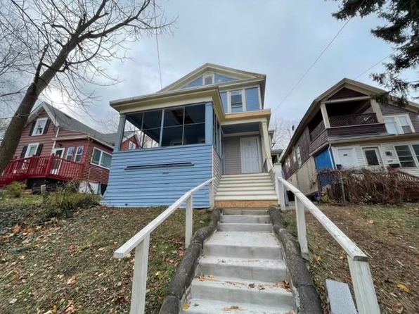 126 Pattison St #2