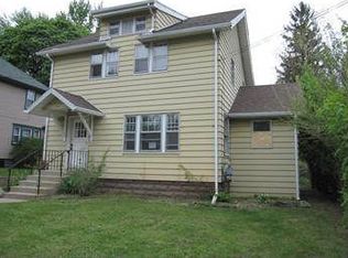 220 W Clark St, Jackson, MI 49203