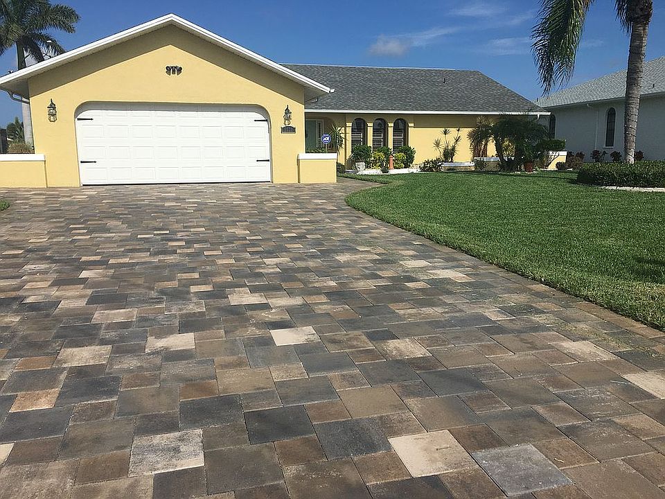 2nd image of 5028 SW 10th Ave