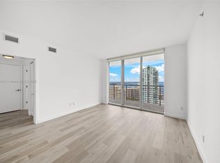 325 Biscayne Blvd #3819, Miami, FL 33130