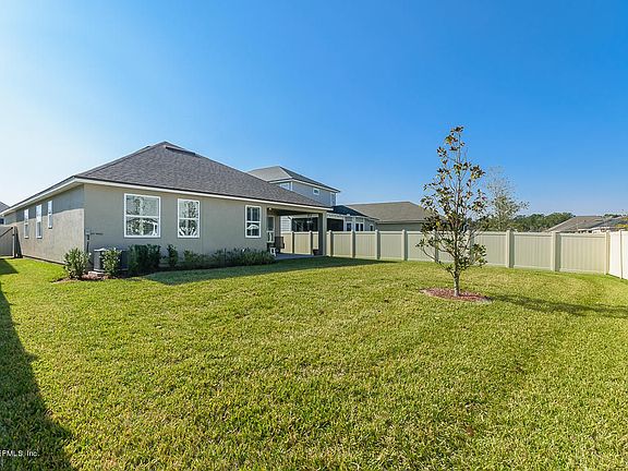 3rd image of 14079 Prater Ct