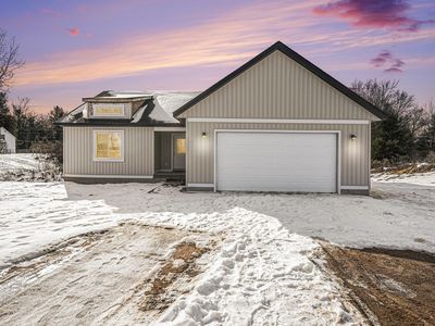 5057 N Point Dr, Pierson, MI, 49339