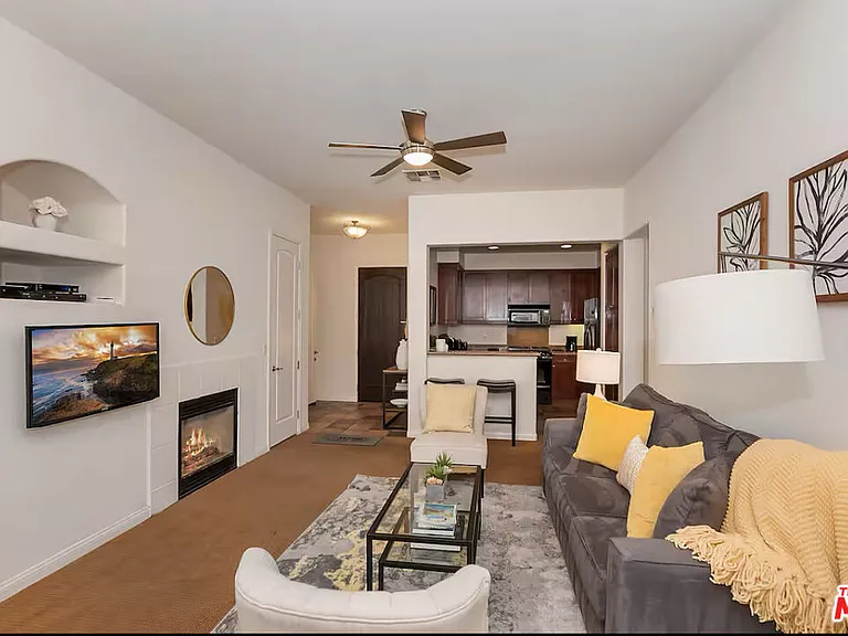 48573 Classic Dr — Photo 3