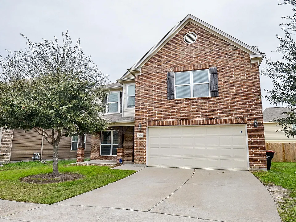 21610 Yeaney Dr