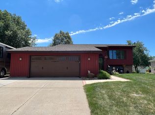 3830 Brunswick Ln, Janesville, WI 53546