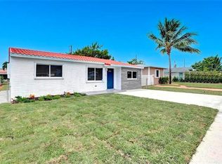 38 SE 3rd Pl, Dania Beach, FL 33004