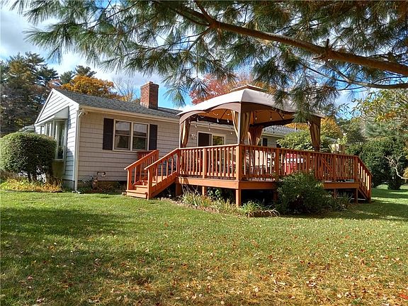2nd image of 125 Cynthia Dr