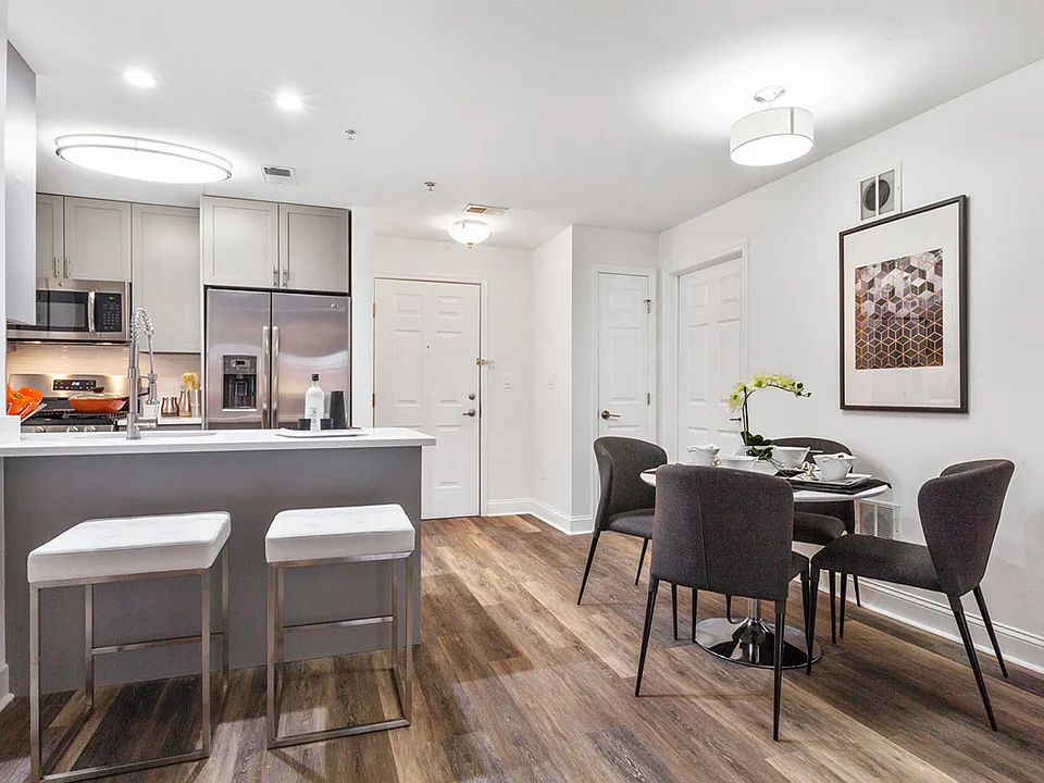 35 Fisk St #311
