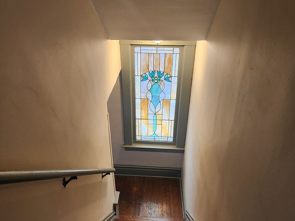 1st image of 222 Diamond Ave SE Unit 2