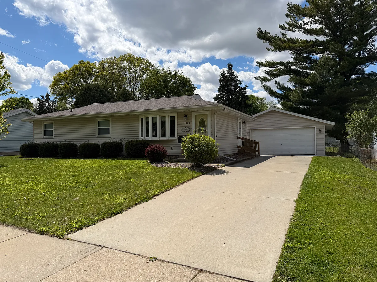 Building Photo - 4506 Maryland Dr