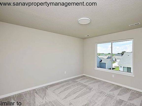 3rd image of 3030 Darling Rd
