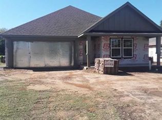 410 N Park Ave, Terrell, TX