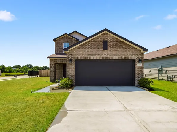 1885 Redwood Ln, Dayton, TX 77535
