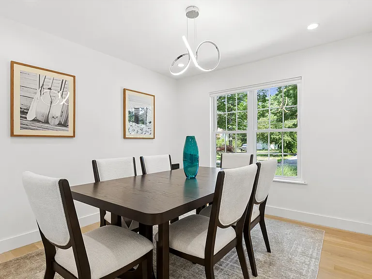 13 Shore Rd — Photo 10
