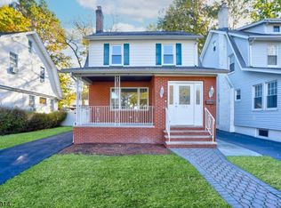 108 Ampere Pkwy, East Orange, NJ 07017