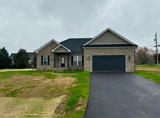 205 Shangri La Pl, Glasgow, KY 42141