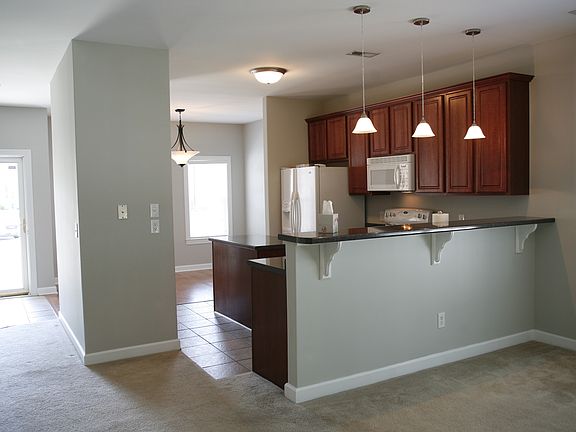 3rd image of 1034 Lake Norman Ln