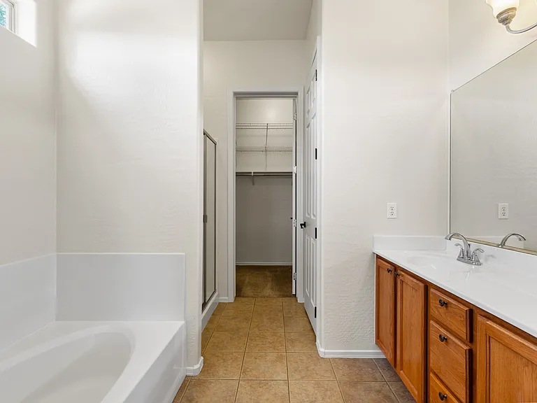 6913 E Voltaire Dr — Photo 10