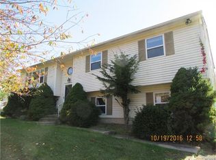 12 Laroc Rd, Chester, NY 10918