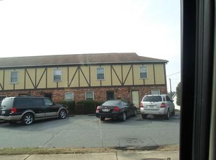 1335 12th Street Dr NW, Hickory, NC 28601