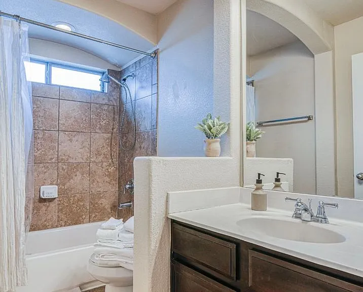 7413 Red Cedar Dr — Photo 56