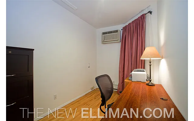 Sold by Douglas Elliman | media 15