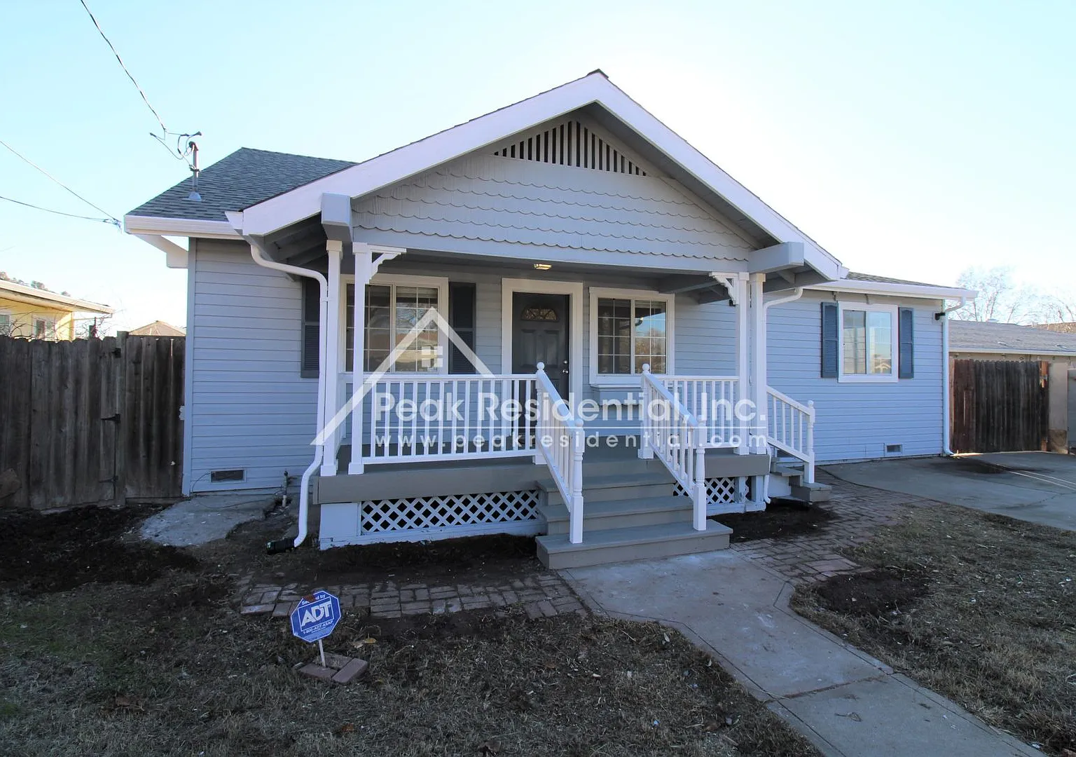 Updated 3bd/2ba North Sacramento House With Large Fenced Yard- Must See! — Photo 1
