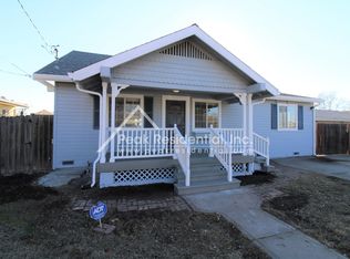 1042 Las Palmas Ave, Sacramento, CA 95815