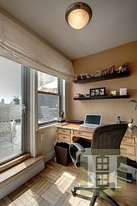 4th image of 15 W 72nd St APT 24E
