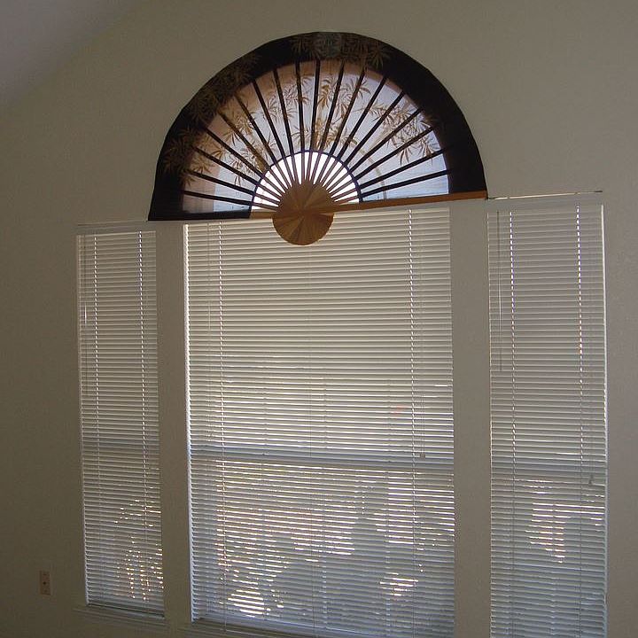 1st image of 7052 Tierra Roja St
