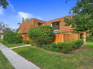 2726 27th Ct, Jupiter, FL 33477