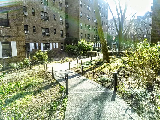 Sold by Keller Williams Realty Landmark II | media 47