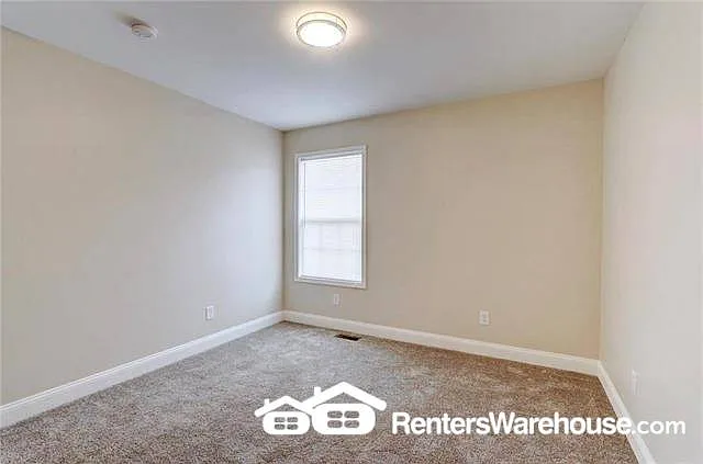 3836 Lloyd St — Photo 14