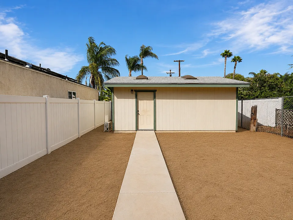 5822 Virginia Pl