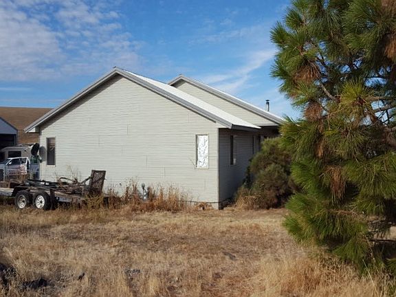 3rd image of 2781 Scenic Hills Dr