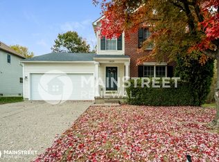 6628 Brook Bend Way, Louisville, KY 40229
