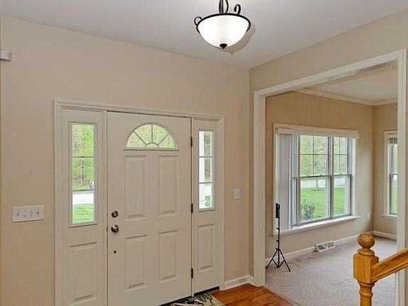 3rd image of 54 Chatsworth Way